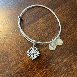 Alex and Ani Compass Silver Charm Bracelet 2017